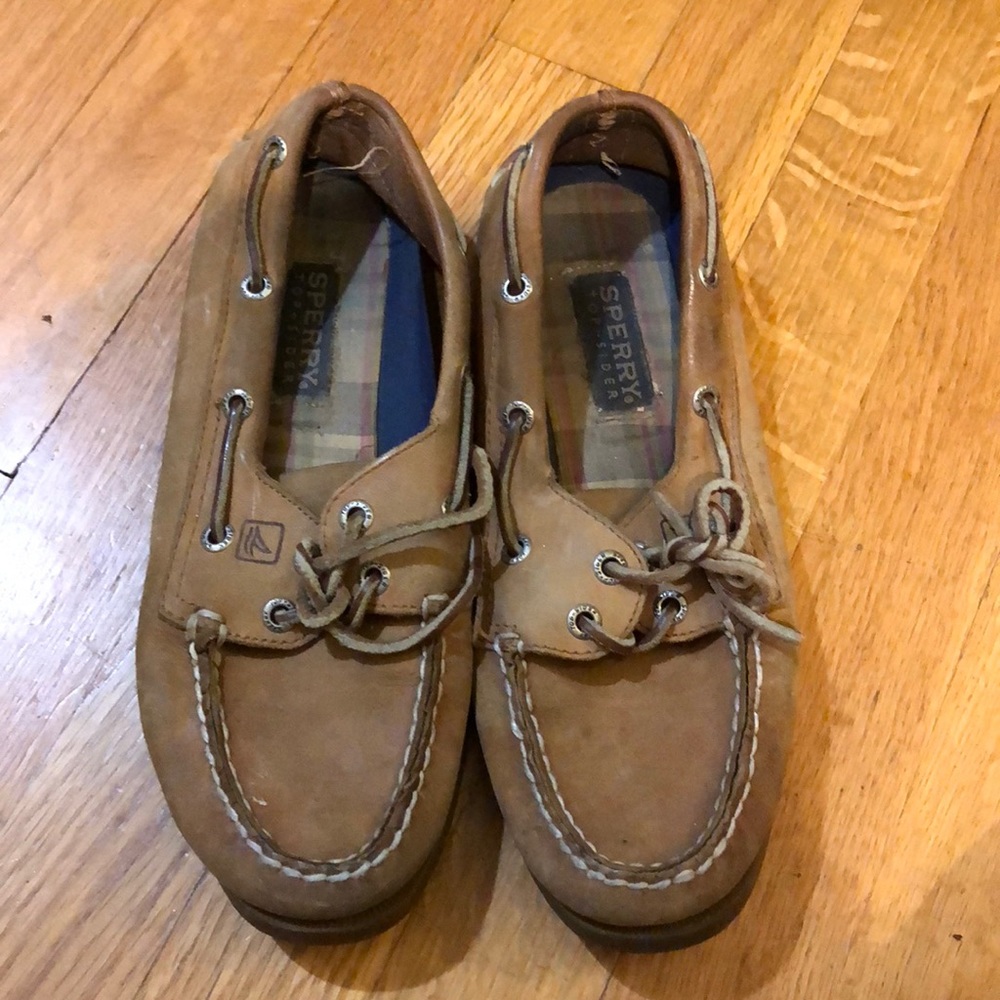 Women’s sperrys